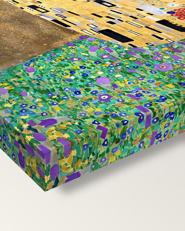 The Kiss by Gustav Klimt on stretched canvas, corner close-up: the painting mirror-wrapped round the sides