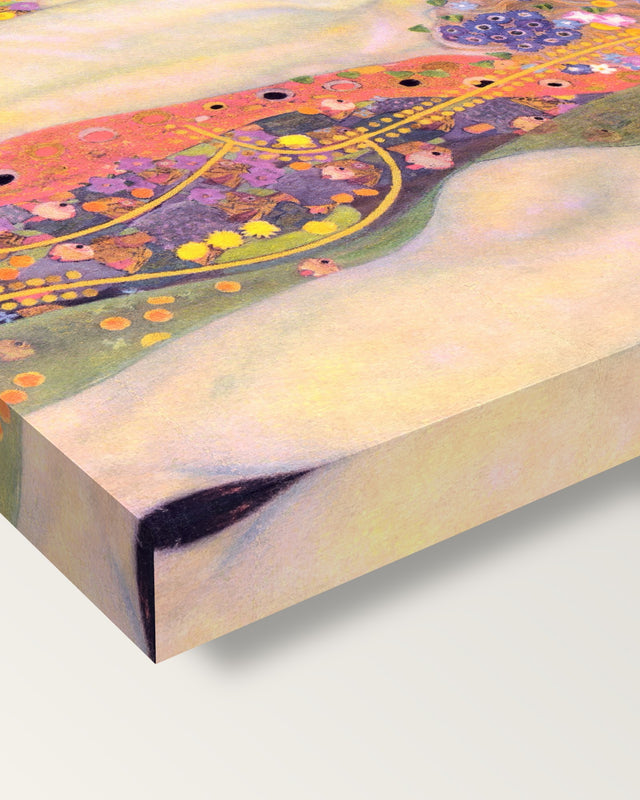 Water Serpents II by Gustav Klimt on stretched canvas, corner close-up: the painting mirror-wrapped round the sides