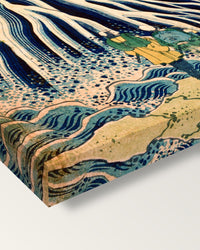 Kirifuri Waterfall by Katsushika Hokusai on stretched canvas, corner close-up: the painting mirror-wrapped round the sides